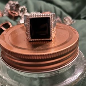 Paparazzi Rings- Stretchable band
All paparazzi Jewelry- 3 for $10